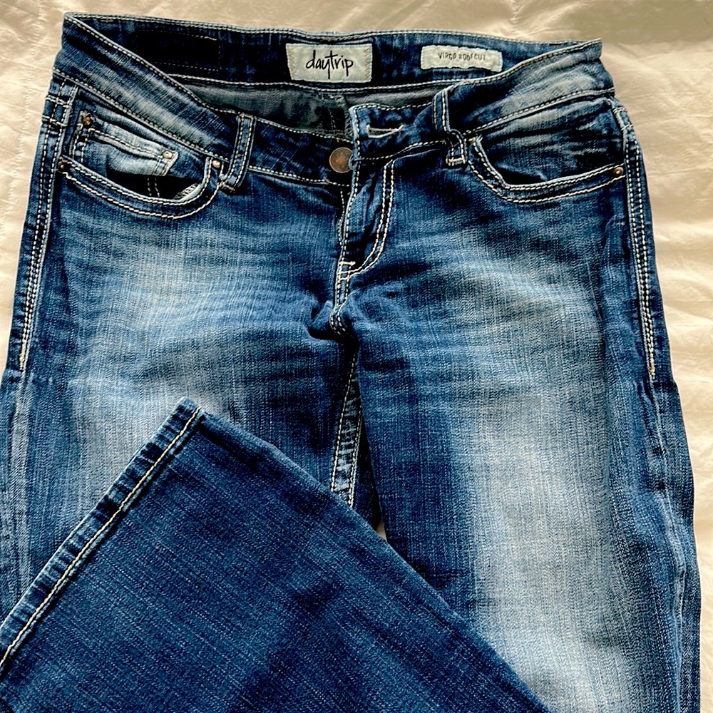 Day trip jeans from buckle size 27 XL boot cut